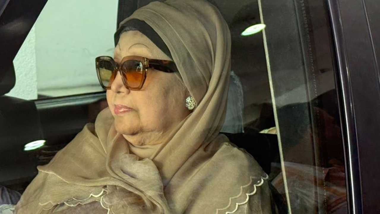 দেশে ফিরলেন খালেদা জিয়া