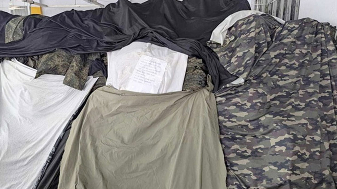 চট্টগ্রামে তৃতীয় দফায় কেএনএফের আরো ১৩ হাজার ইউনিফর্ম উদ্ধার