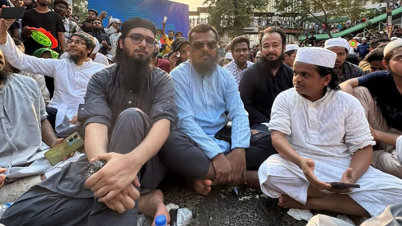 বিপ্লবী সরকার গঠন করতে পারলে আজ আর রাজপথে নামতে হতো না