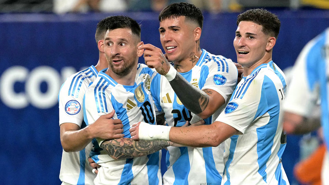 মেসিকে নিয়েই অভিনব পন্থায় আর্জেন্টিনার স্কোয়াড ঘোষণা