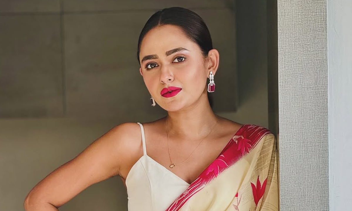 ‘পুরুষরা বোঝে কম, আমি হাল ছেড়ে দিয়েছি’