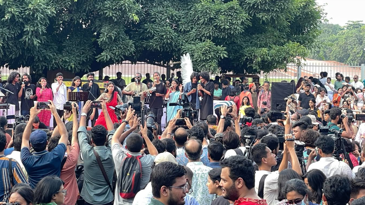 জাতীয় সংগীত গেয়ে ‘নারীর ডাকে মৈত্রীযাত্রা’ কর্মসূচি শুরু