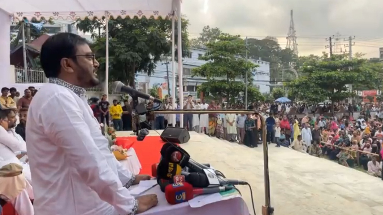 অন্তর্বর্তী সরকারের প্রতি আস্থা না থাকলে দেশ মহাসংকটে পড়বে: মঞ্জু