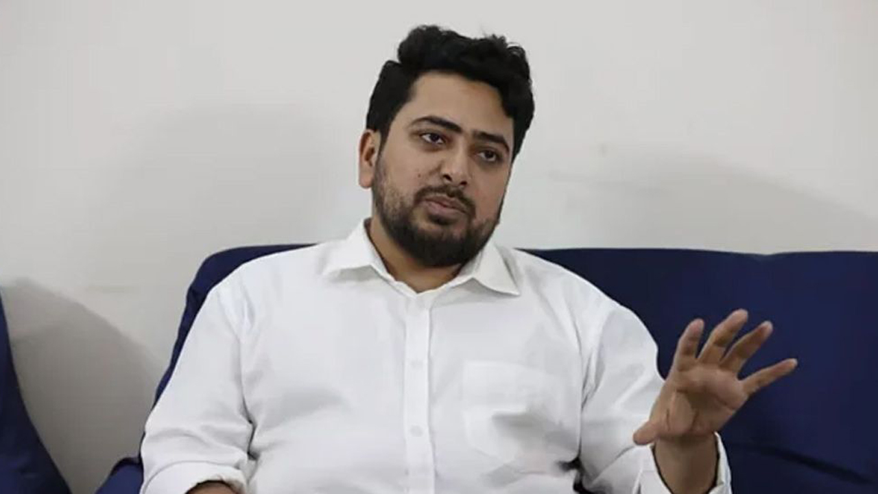 নতুন সংবিধান ছাড়া নতুন বাংলাদেশের প্রয়োজন নেই : নাহিদ ইসলাম