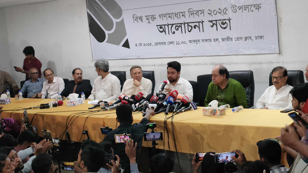 গণমাধ্যমের ওপর সরকারি হস্তক্ষেপ অনেক কমে গেছে : নাহিদ ইসলাম