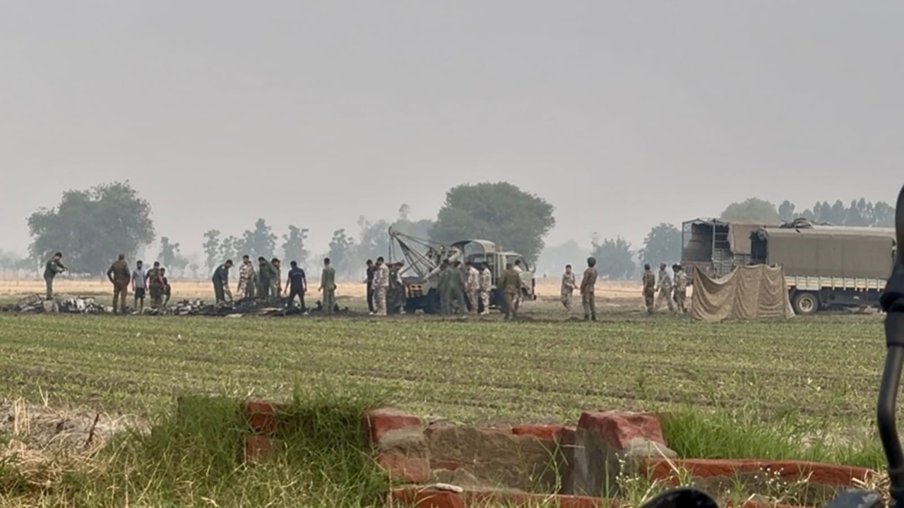 ভারতের ভাটিন্ডা বিমানঘাঁটি গুঁড়িয়ে দিলো পাকিস্তান