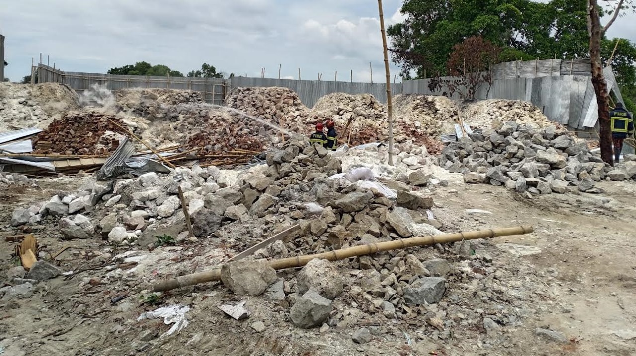 তিতাসের অভিযানে গজারিয়ায় ৩টি চুনা কারখানা গুঁড়িয়ে দেওয়া হলো