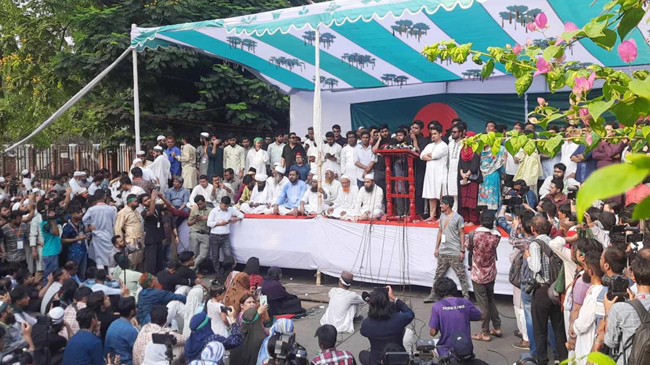 ‘শাহবাগ ব্লকেড’ কর্মসূচির ঘোষণা দিলেন হাসনাত আব্দুল্লাহ