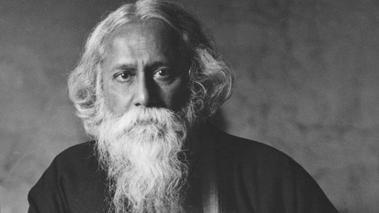 বিশ্বকবি রবীন্দ্রনাথ ঠাকুরের ১৬৪তম জন্মবার্ষিকী আজ