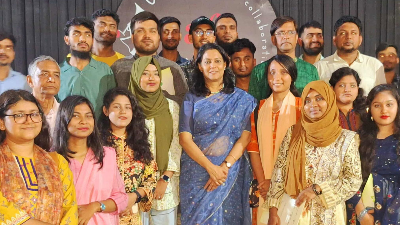 চিত্রশিল্প পরিবেশবান্ধব নাগরিক গড়তে সহায়ক ভূমিকা পালন করতে পারে