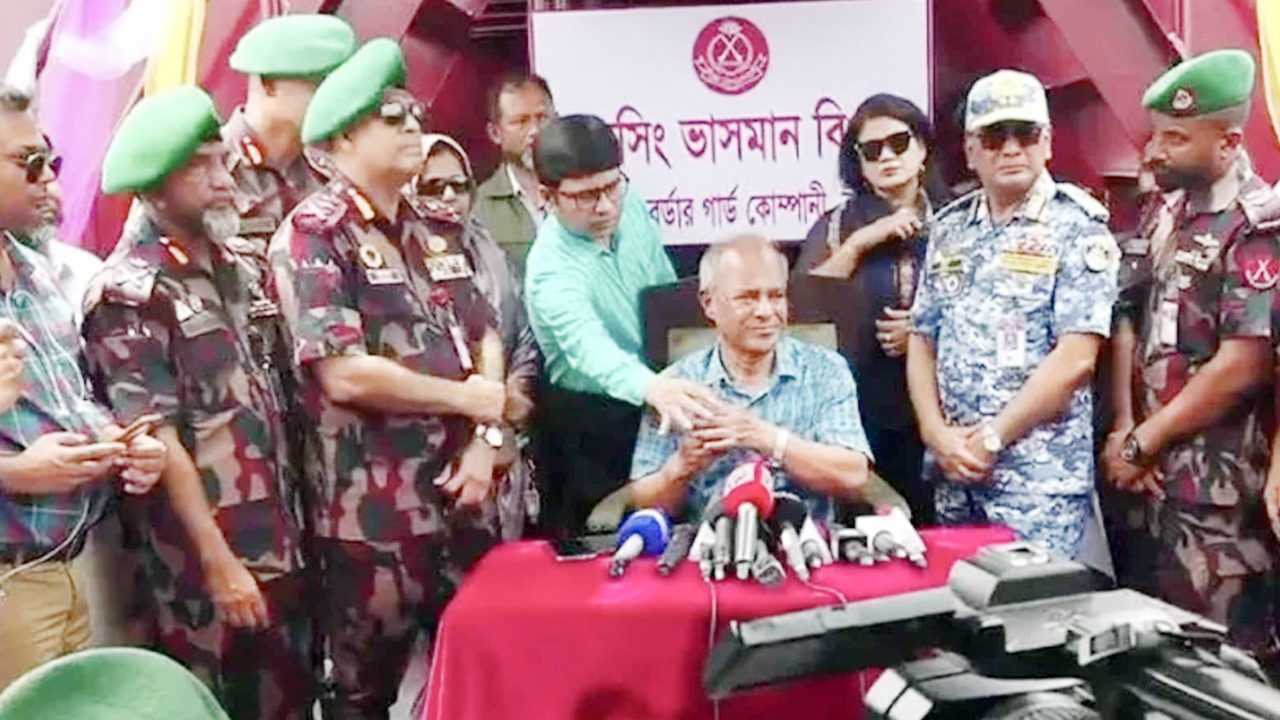 পুশব্যাক নয়, নিয়ম মেনে ফেরত পাঠানো হবে অবৈধ ভারতীয়দের