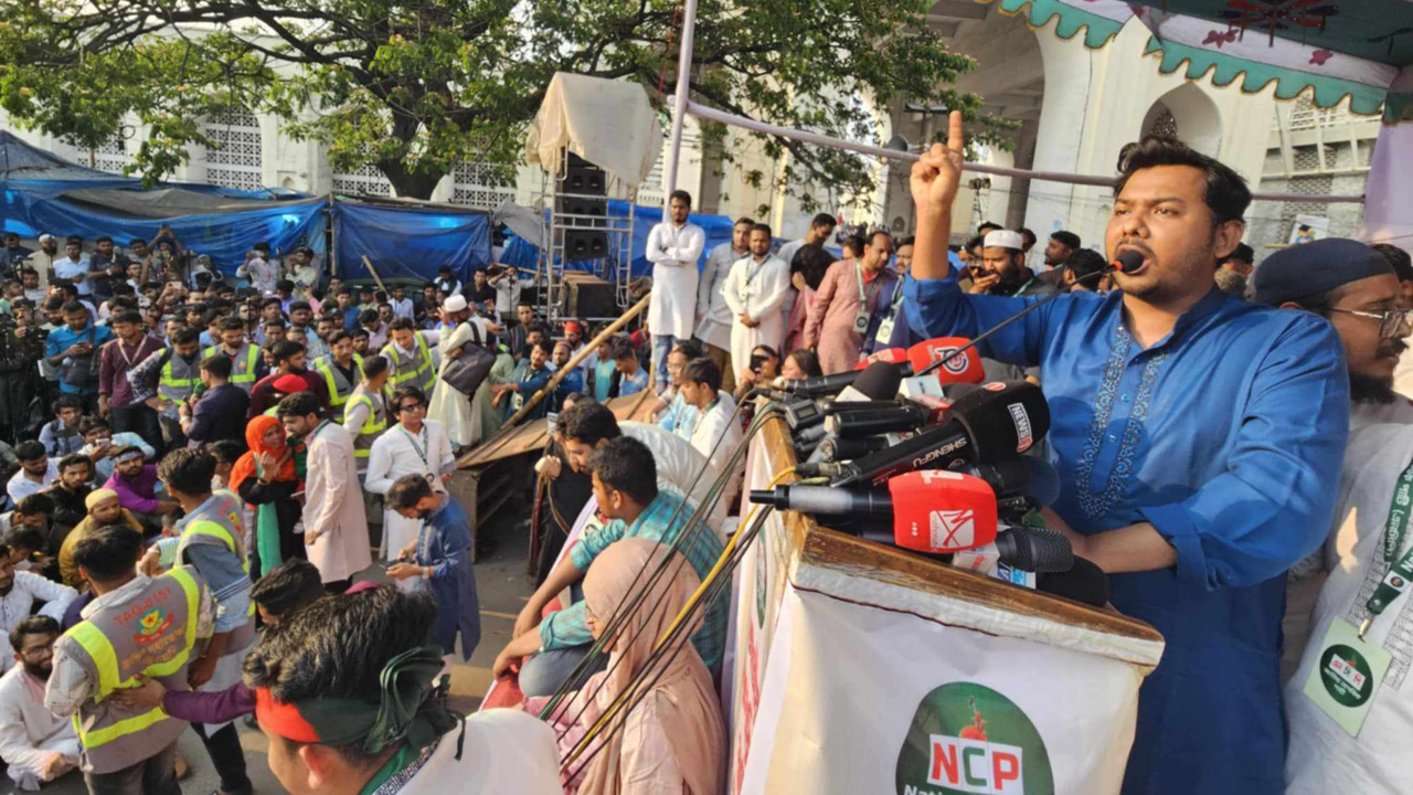 বাংলাদেশে আর আওয়ামী লীগ ও ভারতপন্থি রাজনীতি চলবে না