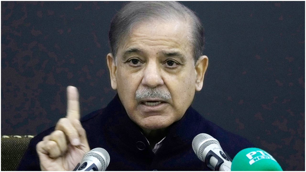 ভারতের সঙ্গে উত্তেজনা, মালয়েশিয়া সফর বাতিল করলেন শেহবাজ