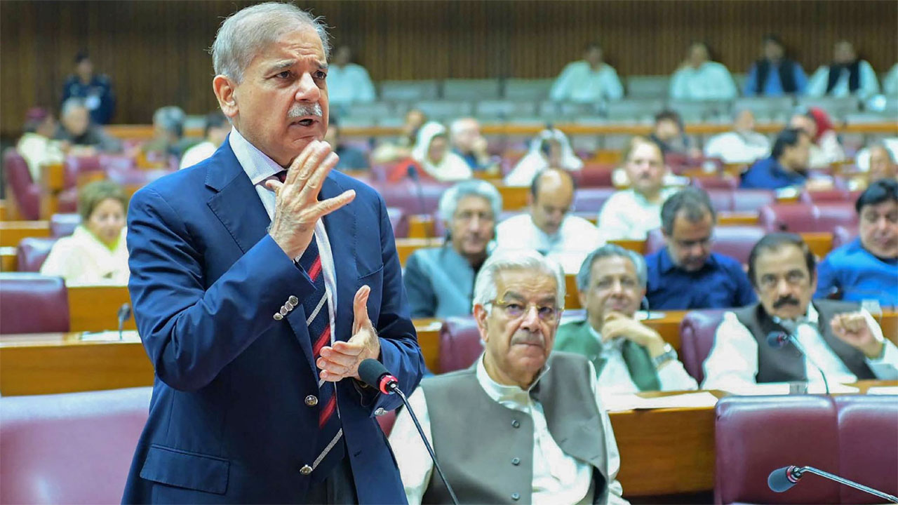 ভারতকে দাঁতভাঙা জবাব দেওয়া হয়েছে, দাবি শেহবাজের