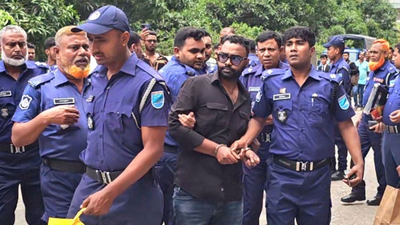  টাঙ্গাইলে হত্যা মামলায় ছাত্রলীগ নেতা তানজিল ৫ দিনের রিমান্ডে