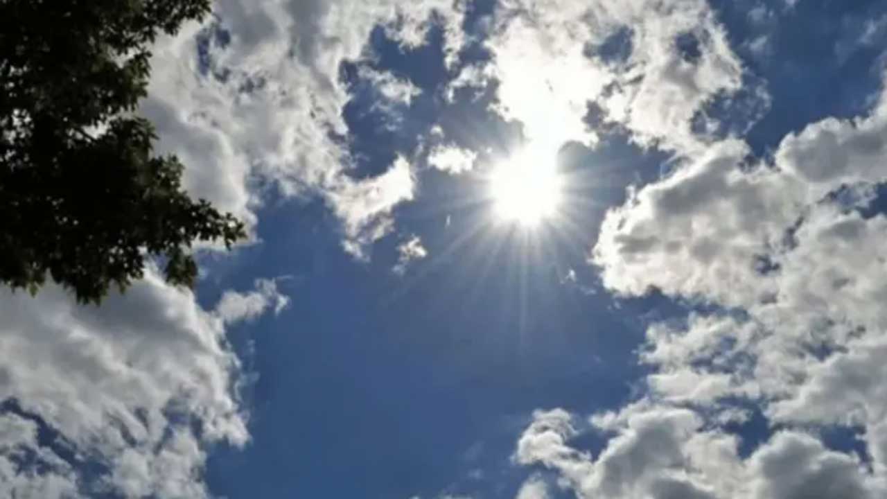 সারাদেশে বৃষ্টির সঙ্গে তিন বিভাগে বাড়বে তাপমাত্রা