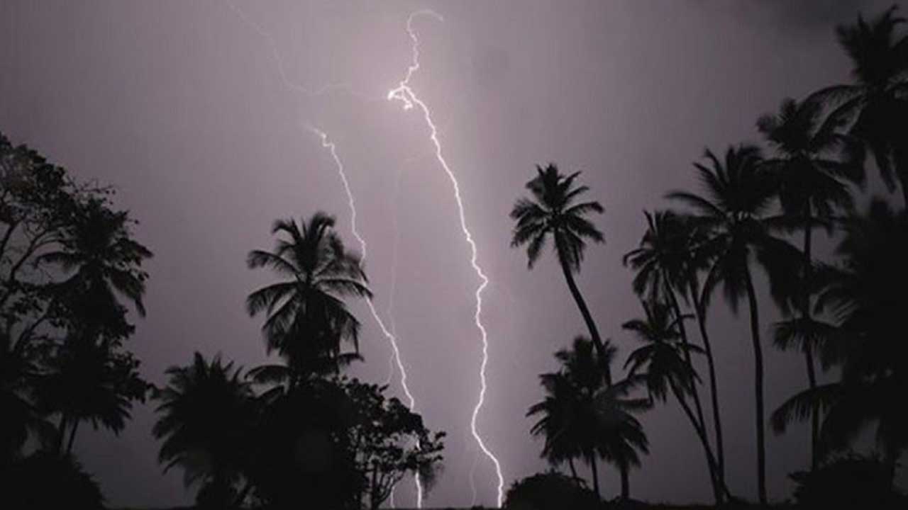 ঢাকায় বজ্রবৃষ্টির আভাস