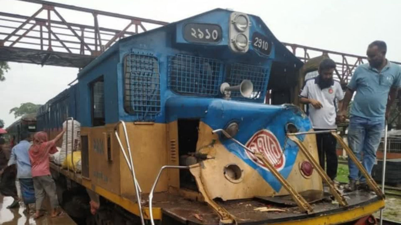 লাউয়াছড়ায় অল্পের জন্য বড় দুর্ঘটনা থেকে রক্ষা পেল ট্রেন