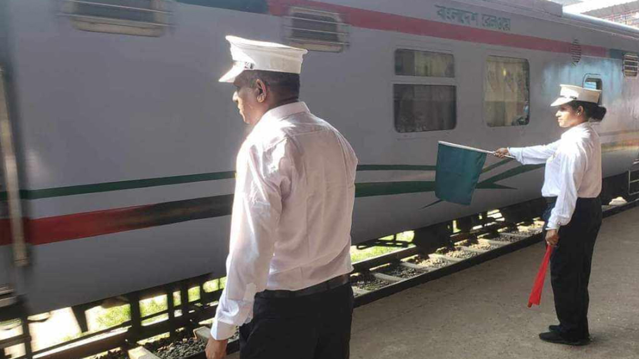 ঈদে রেলওয়ে কর্মকর্তাদের ‘ইমার্জেন্সি ডিউটি’