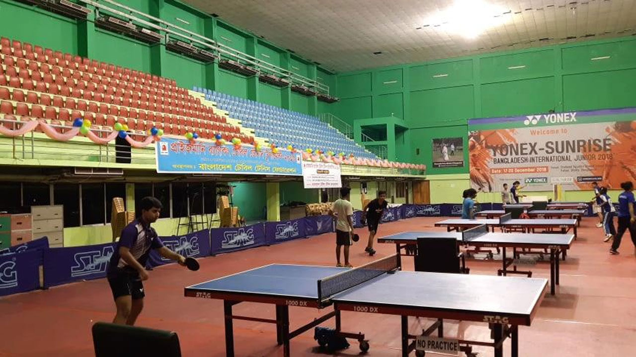 এসি না থাকায় বন্ধ টিটি টুর্নামেন্ট, চিন্তায় ব্যাডমিন্টনও