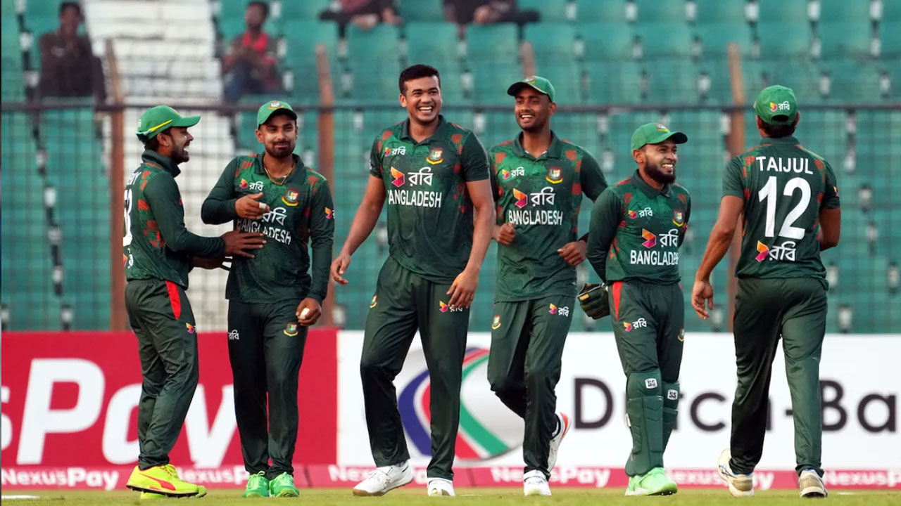 আরব আমিরাত ও পাকিস্তান সিরিজের দল ঘোষণা, নতুন অধিনায়ক লিটন