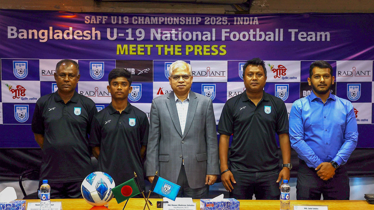 দুই প্রবাসী ফুটবলার নিয়ে শিরোপায় চোখ বাংলাদেশের