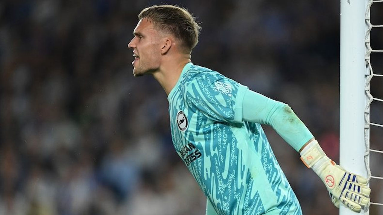 কর্তোয়ার বিকল্প হিসেবে রিয়ালের নজরে অচেনা এই গোলরক্ষক