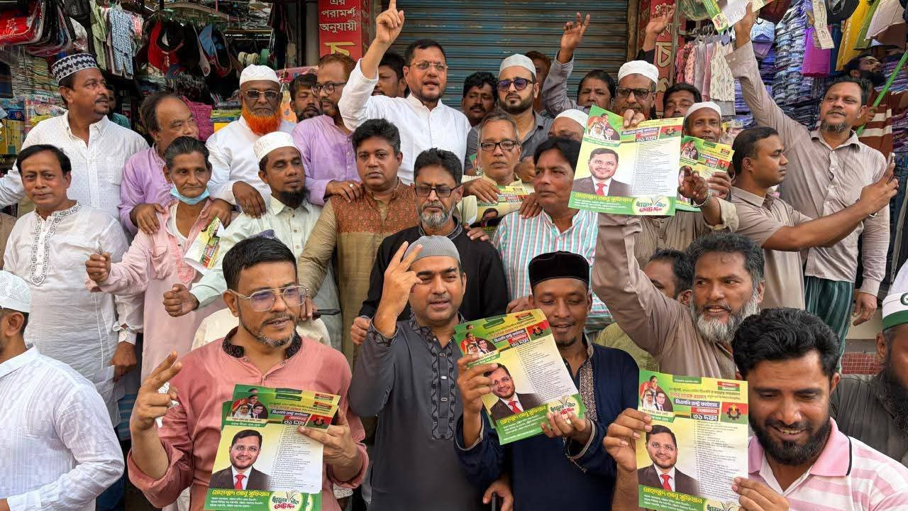 জনগণ প্রত্যক্ষ ভোটে গণতান্ত্রিক সরকার প্রতিষ্ঠা করতে চায়