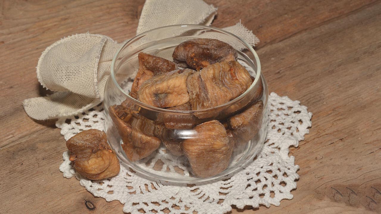 একমাস ধরে প্রতিদিন ভেজানো ডুমুর খেলে শরীরে যা ঘটে