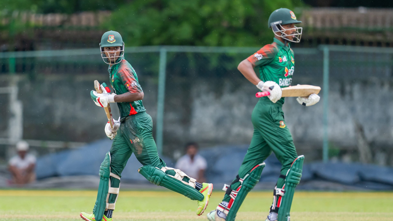 এবার প্রথম শ্রেণীর ক্রিকেটে সুযোগ পাচ্ছেন যুব ক্রিকেটাররাও
