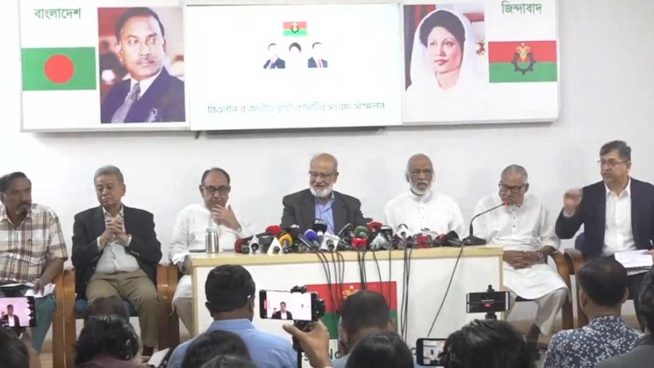 নির্বাচন নিয়ে নানা ধরনের ষড়যন্ত্র চলছে : খন্দকার মোশাররফ