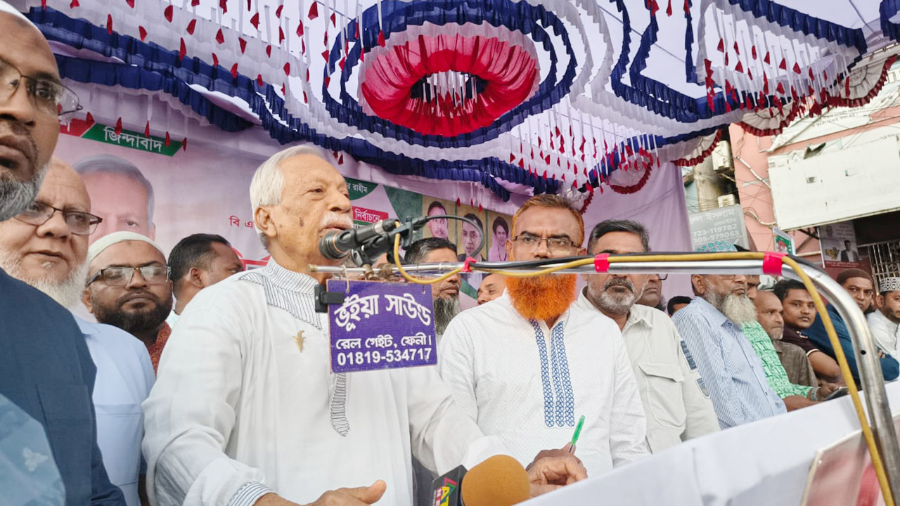 নির্বাচনে নারীদের ভোট অত্যন্ত গুরুত্বপূর্ণ : জয়নাল আবেদিন