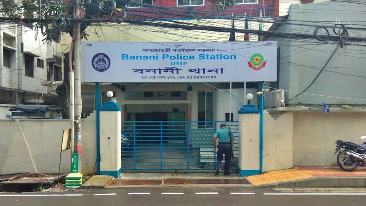 বনানীতে গৃহবধূর ঝুলন্ত মরদেহ উদ্ধার