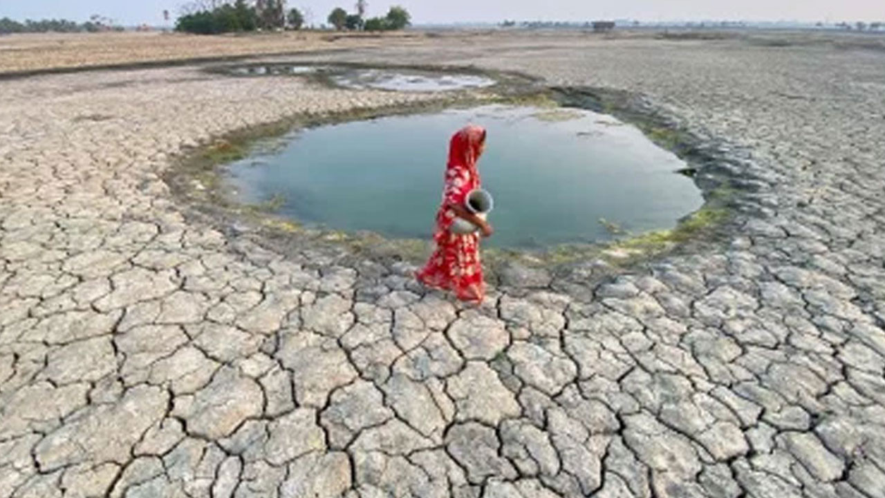ভবিষ্যৎ আবহাওয়া নিয়ে ‘ভয়াবহ’ পূর্বাভাস, ক্ষতির মুখে পড়বে উপকূলবাসী