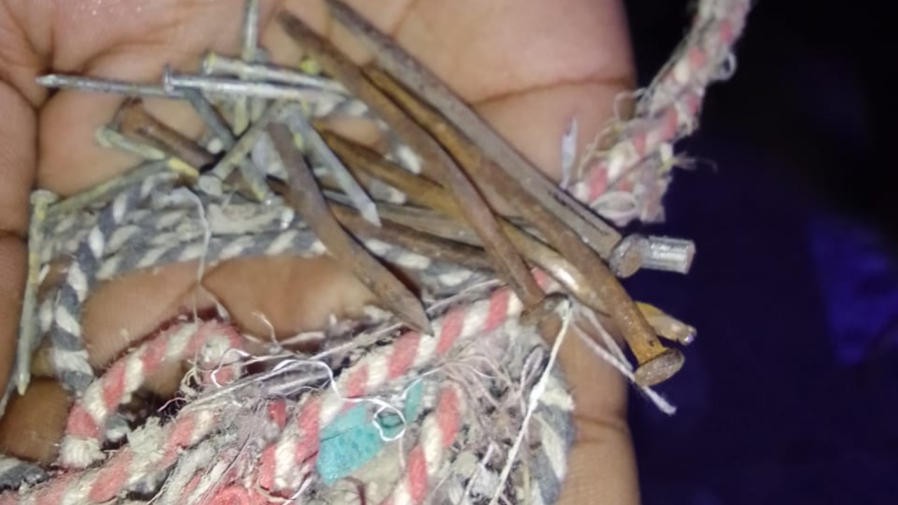 শ্যামপুরে তিনটি ককটেল বিস্ফোরণ