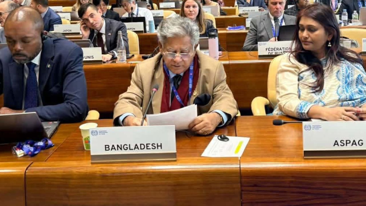 সামাজিক ন্যায়বিচার প্রতিষ্ঠায় সরকার অঙ্গীকারবদ্ধ : শ্রম উপদেষ্টা