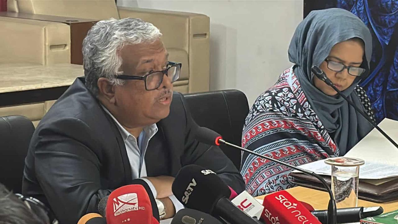 হাসিনাকে ফেরাতে দিল্লিতে চিঠি গেছে কি না, কিছুই জানাননি পররাষ্ট্রসচিব