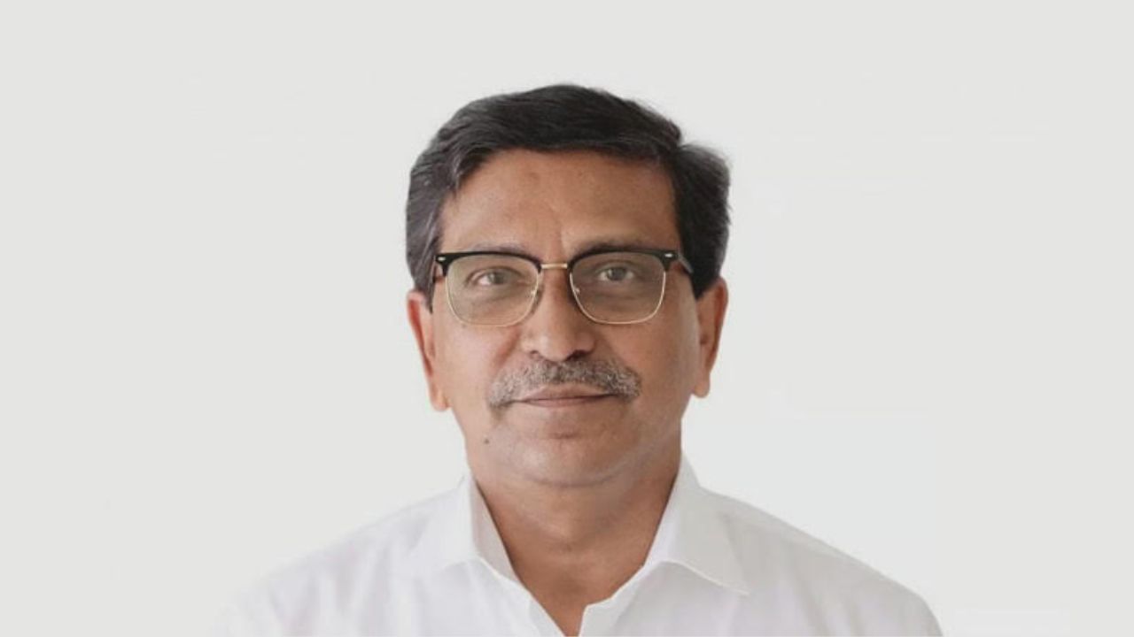 হানিফসহ চার আওয়ামী লীগ নেতার বিচার শুরু