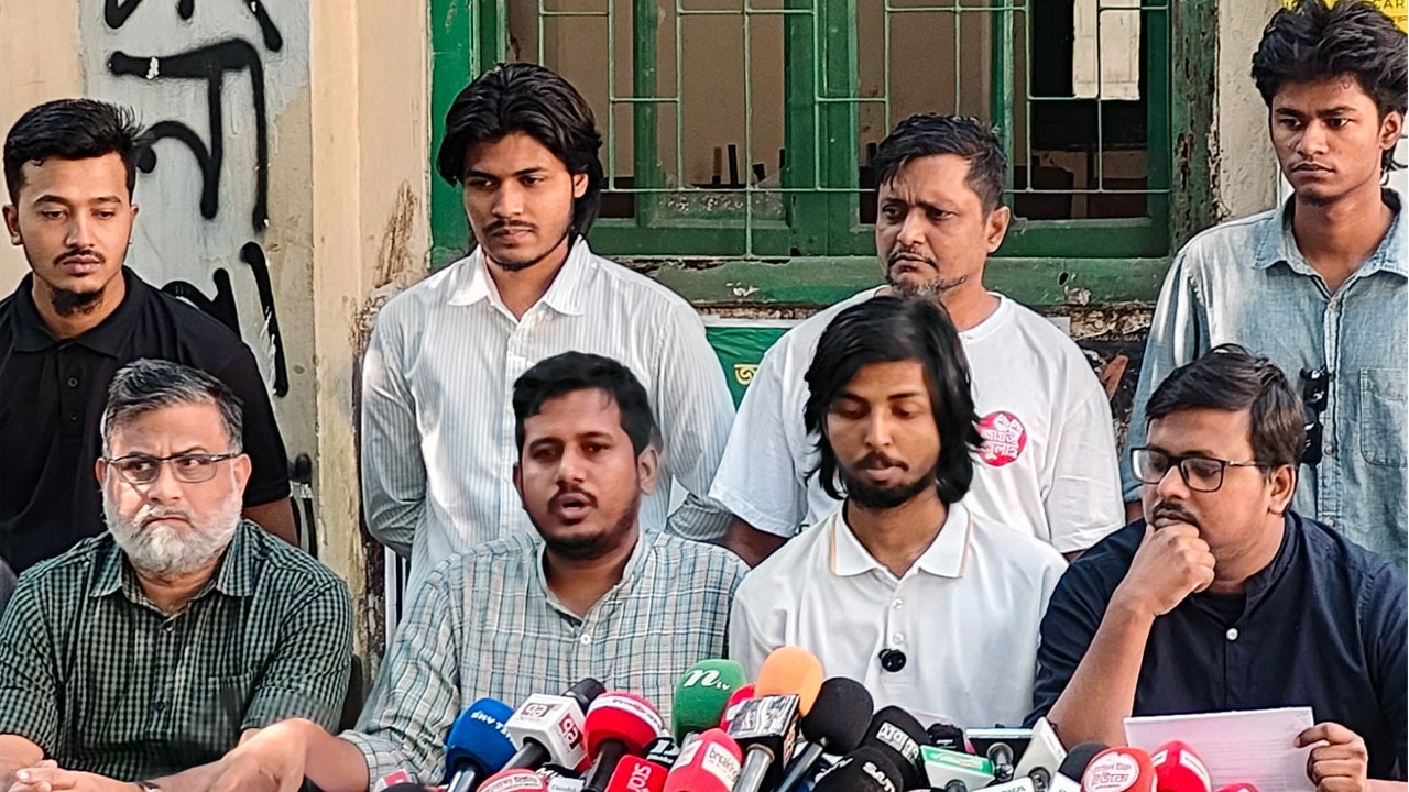 “জুলাই সনদ বাস্তবায়নে ব্যর্থতা শহীদের রক্তের সঙ্গে বিশ্বাসঘাতকতা”