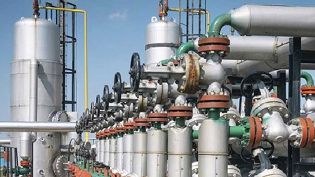 সার কারখানায় ব্যবহৃত গ্যাসের মূল্য নির্ধারণের ঘোষণা আজ