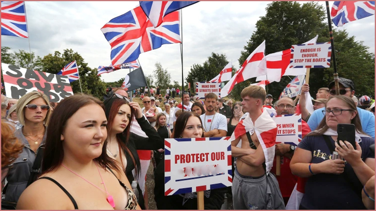 ভূমধ্যসাগরে দ্রুতগতির নৌকায় বিপজ্জনক যাত্রা, বাড়ছে ঝুঁকি