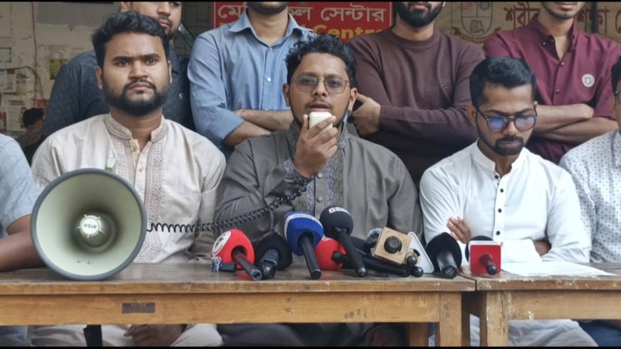 ছাত্র অধিকারের রাকিব শিক্ষার্থীদের প্রাণভোমরা, তাই ভিপি পদ দিলো ছাত্রদল