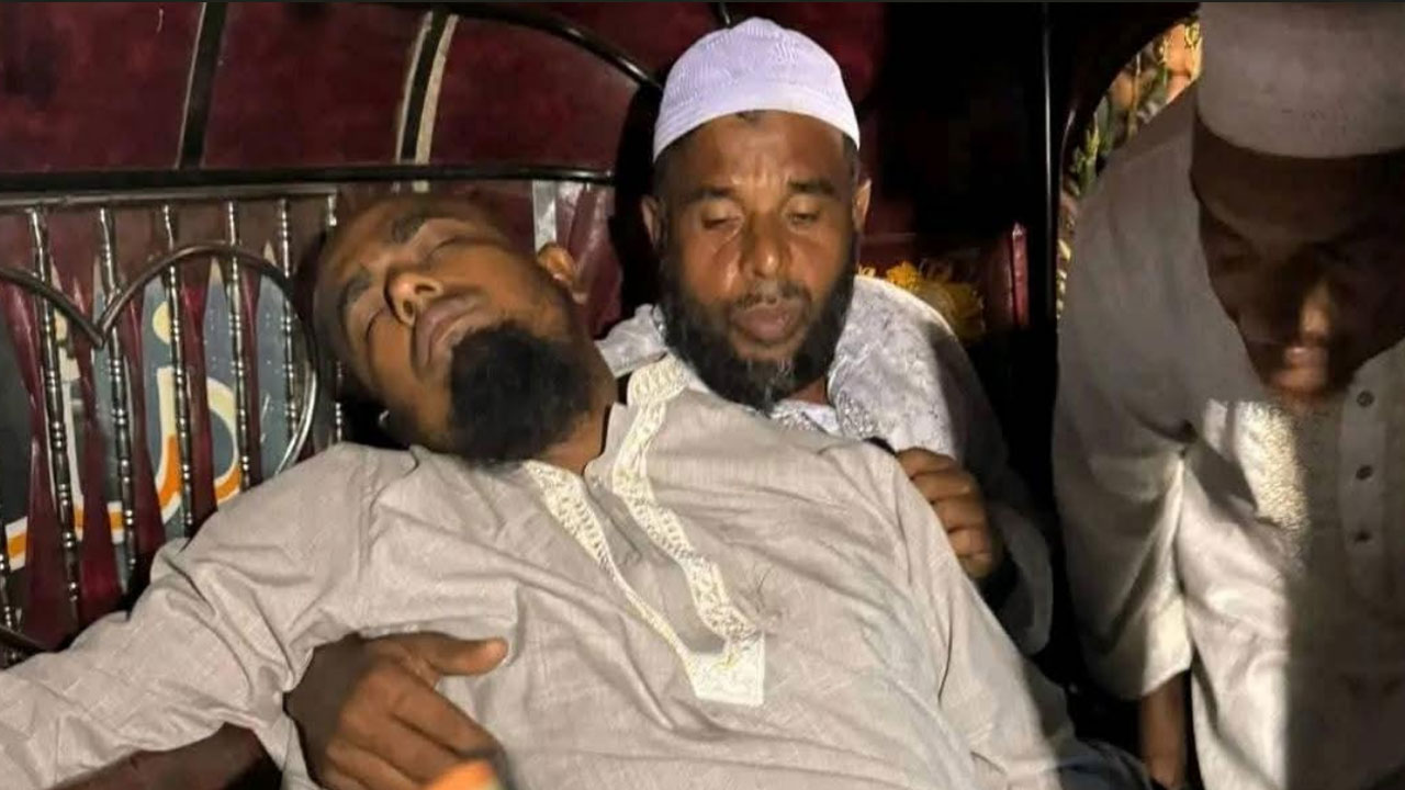 মসজিদে রাজনৈতিক কার্যক্রম নিয়ে জামায়াত-বিএনপির সংঘর্ষ, আহত ১