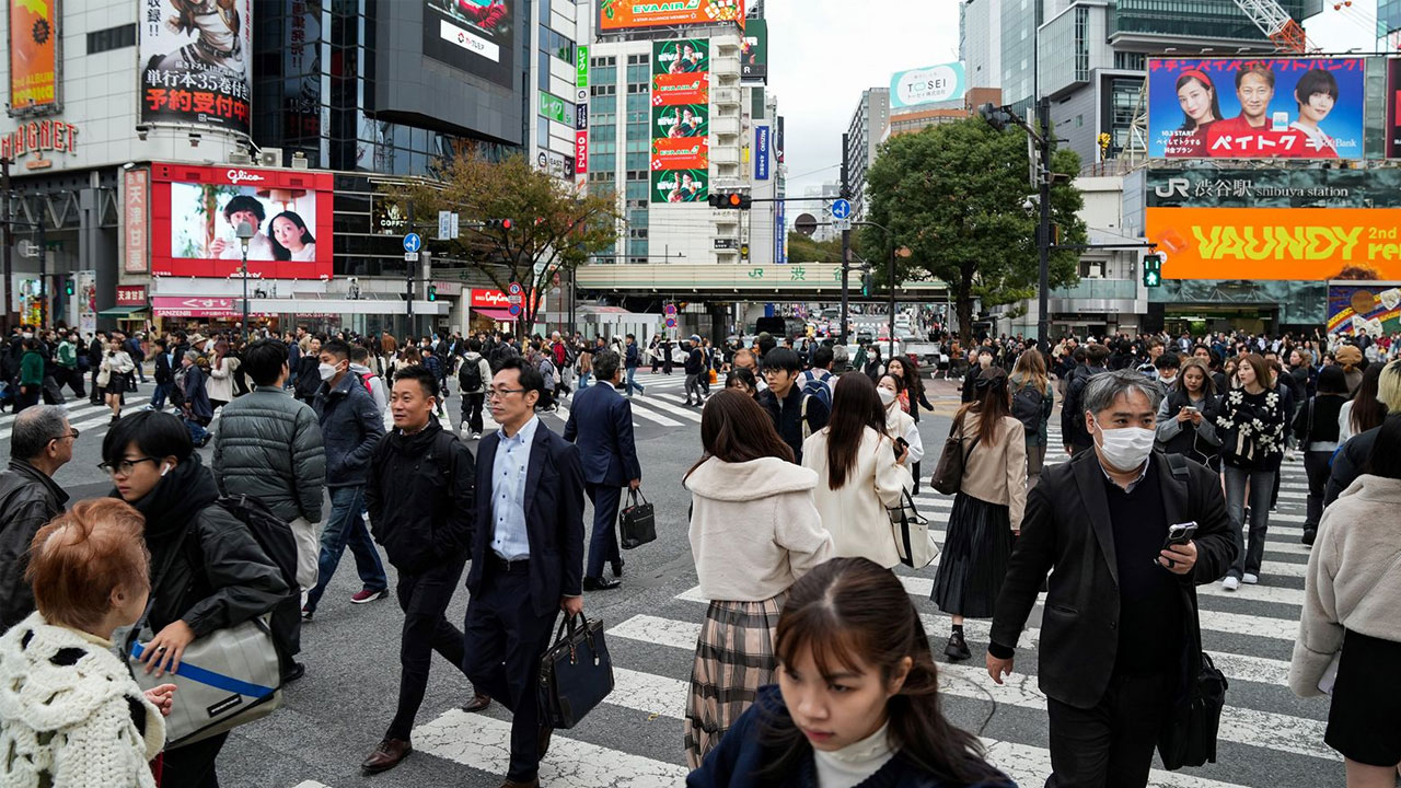 সংকুচিত হয়েছে জাপানের অর্থনীতি, গতি ফেরাতে প্রণোদনা প্যাকেজের প্রস্তুতি