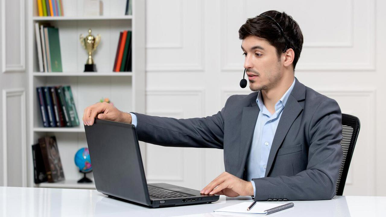 দিনে ৮ ঘণ্টা অফিসেই থাকেন? যে ৫টি অভ্যাসে বাড়ছে ডায়াবেটিস