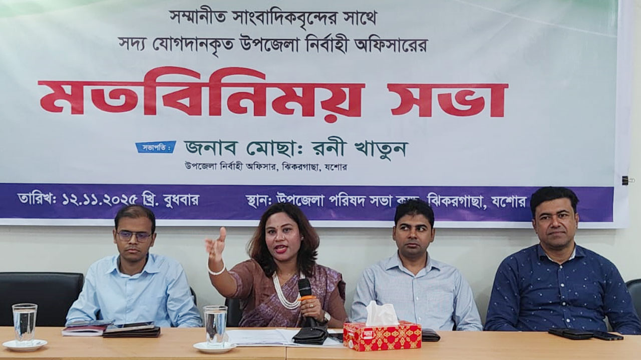 ‘অপসাংবাদিকতায় প্রশাসনকে প্রশ্নবিদ্ধ করবেন না’