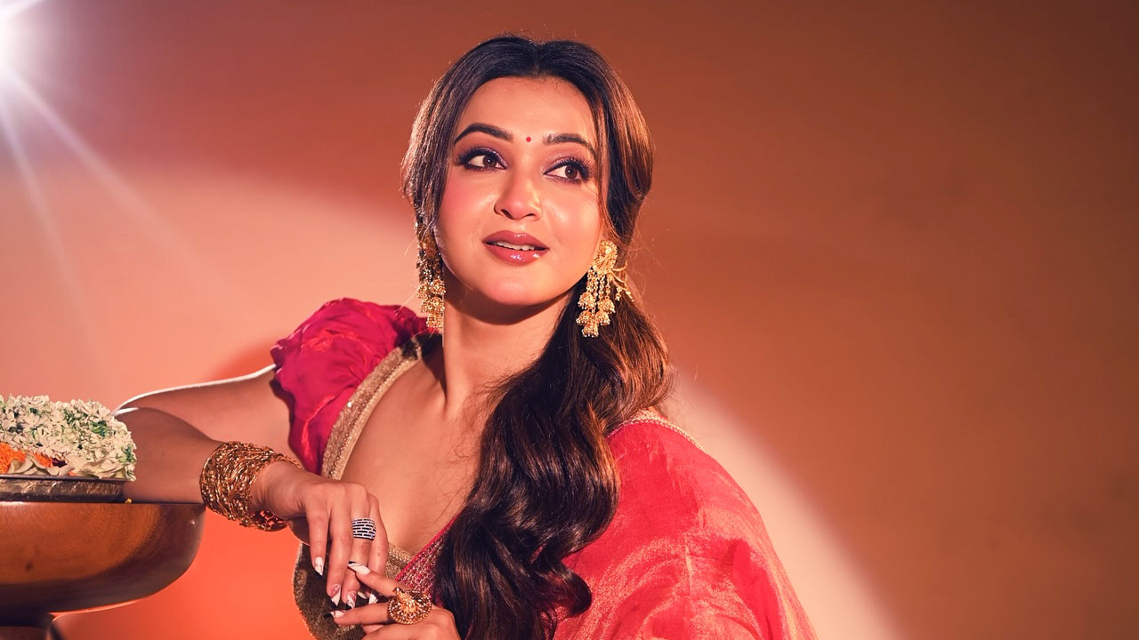 কৌশানিকে মেকআপ ছাড়া দেখতে চাইলেন পরিচালক, অতঃপর...