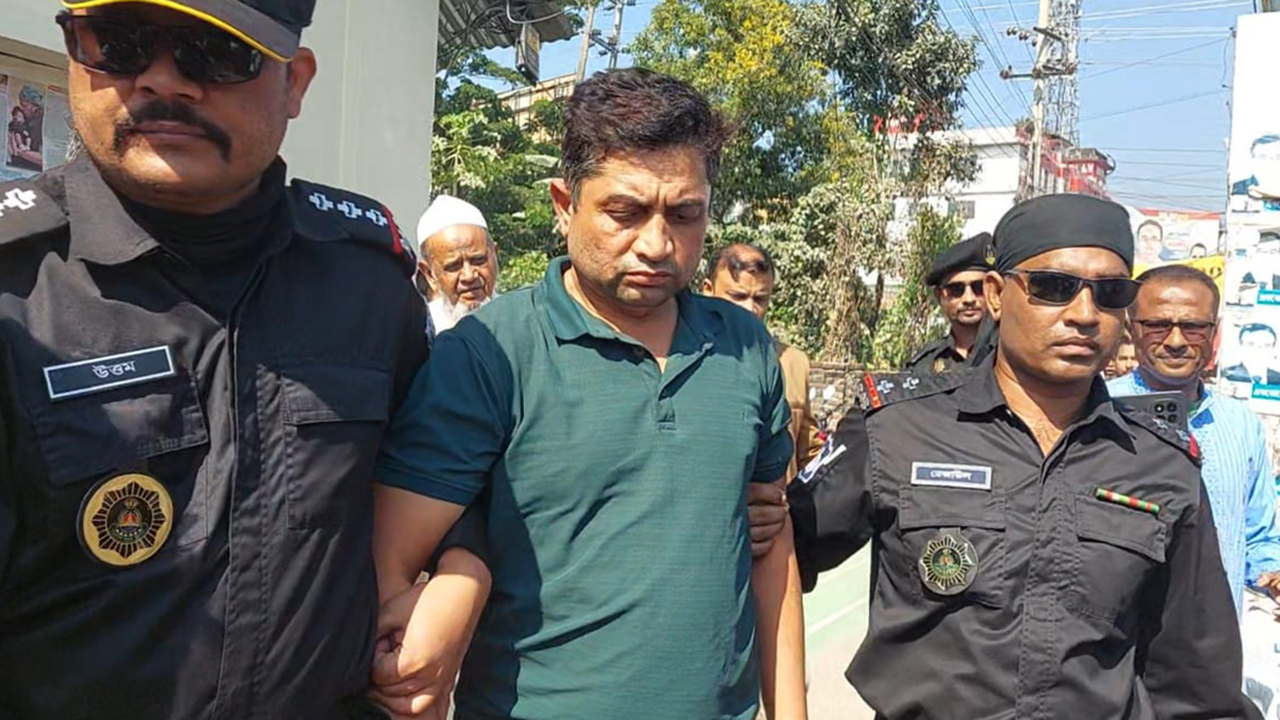 বাকি টাকা চাওয়ায় ব্যবসায়ীকে হত্যা, ঘাতক গ্রেপ্তার