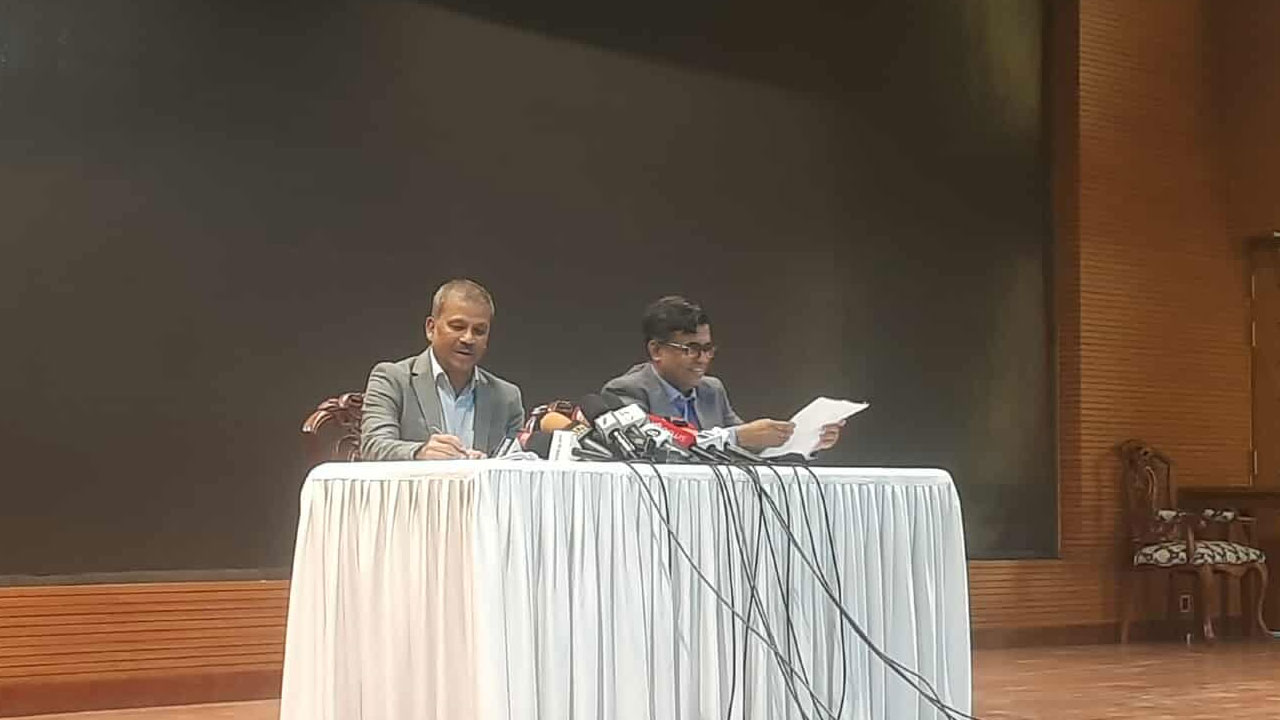 সুপ্রিম কোর্ট সচিবালয় আইন চূড়ান্ত অনুমোদন করা হয়েছে : আইন উপদেষ্টা