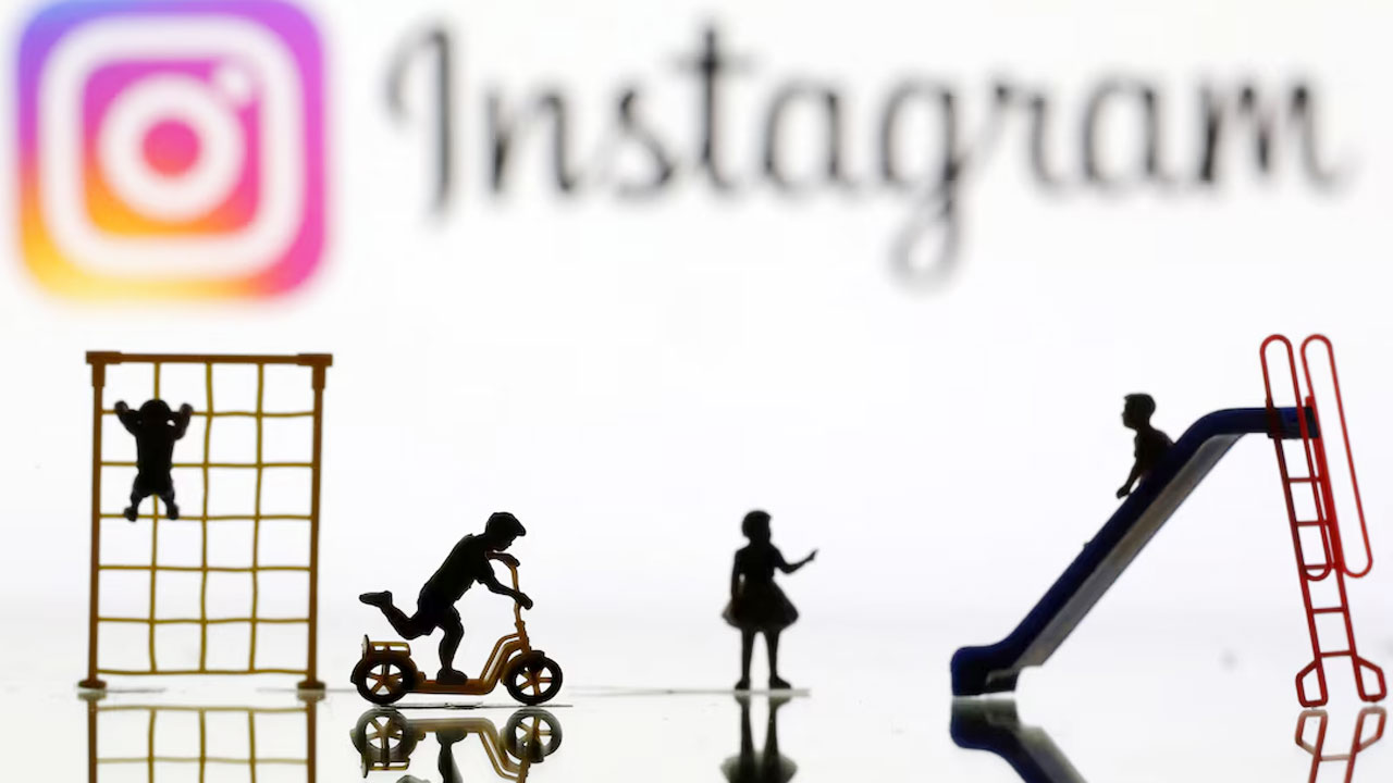 ১৬ বছরের কমবয়সীদের জন্য সামাজিক যোগাযোগমাধ্যম বন্ধ করছে মালয়েশিয়া